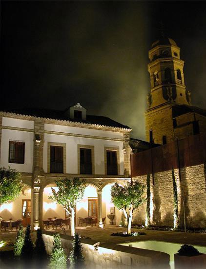 Hotel Puerta De La Luna, Baeza (Jaén) - Atrapalo.com