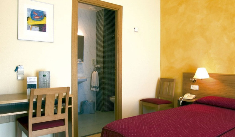 Hotel La Perla, Olot (Girona) - Atrapalo.com