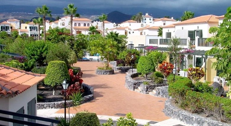 Apartamentos Las Adelfas, Golf del Sur (Tenerife) - Atrapalo.com