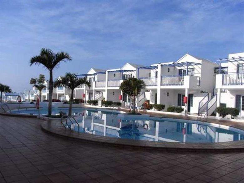 Apartamentos Atlantis Las Lomas, Puerto del Carmen (Lanzarote) -  Atrapalo.com
